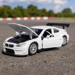 Model metalowy BMW M6 GT3 MSZ biały pull-back 1:32