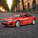 Model metalowy BMW M850i Coupe MSZ czerwony pull-back 1:32