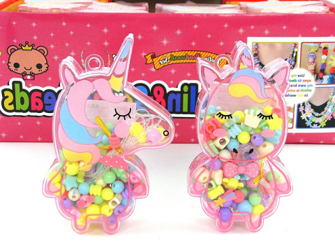 zestaw koralików w pudełeczku z jednorożcem wys.12,5cm